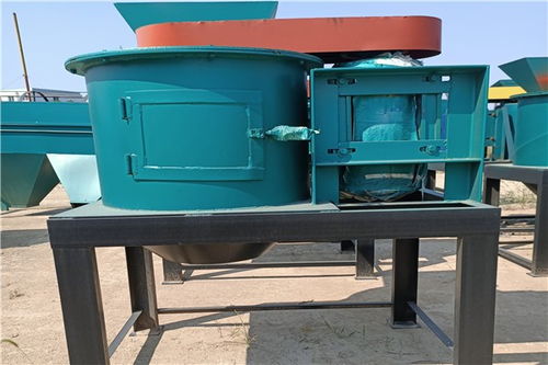 一成環(huán)保設備 西昌市飼料粉碎成套設備廠家報價 有機肥設備廠家